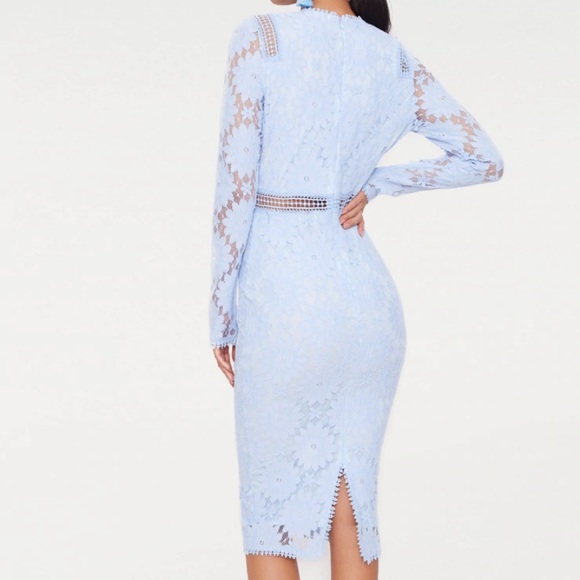 PRETTY LITTLE THING Lace Bodycon Dress - Picture 3 of 7